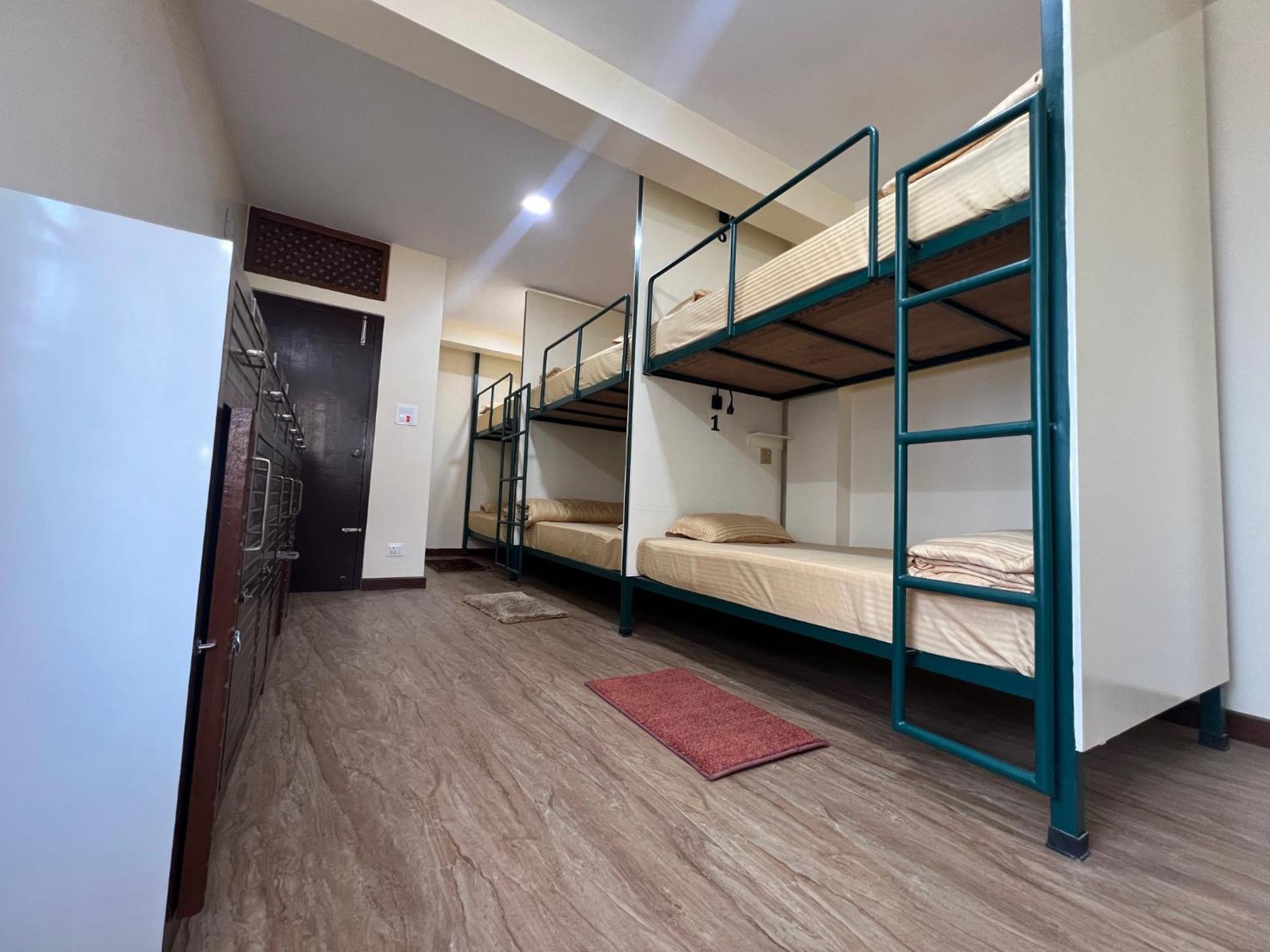 The Sparkling Turtle Backpackers Hostel Κατμαντού Εξωτερικό φωτογραφία